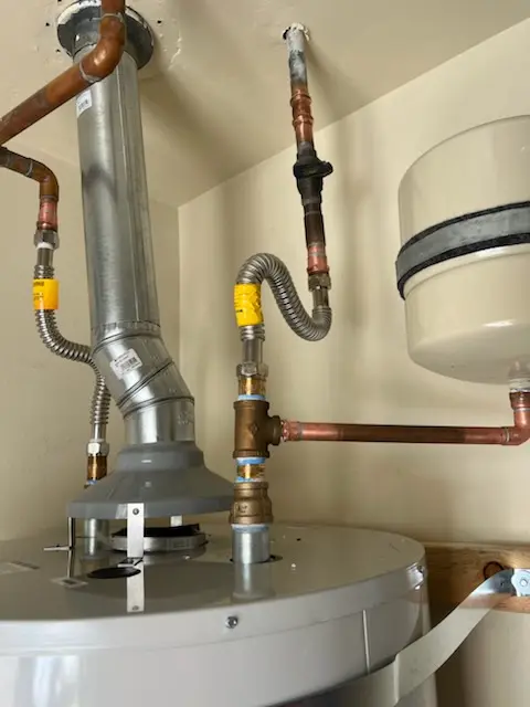 Water heater installation and plumbing repair in Clemens and Munsinger Gardens